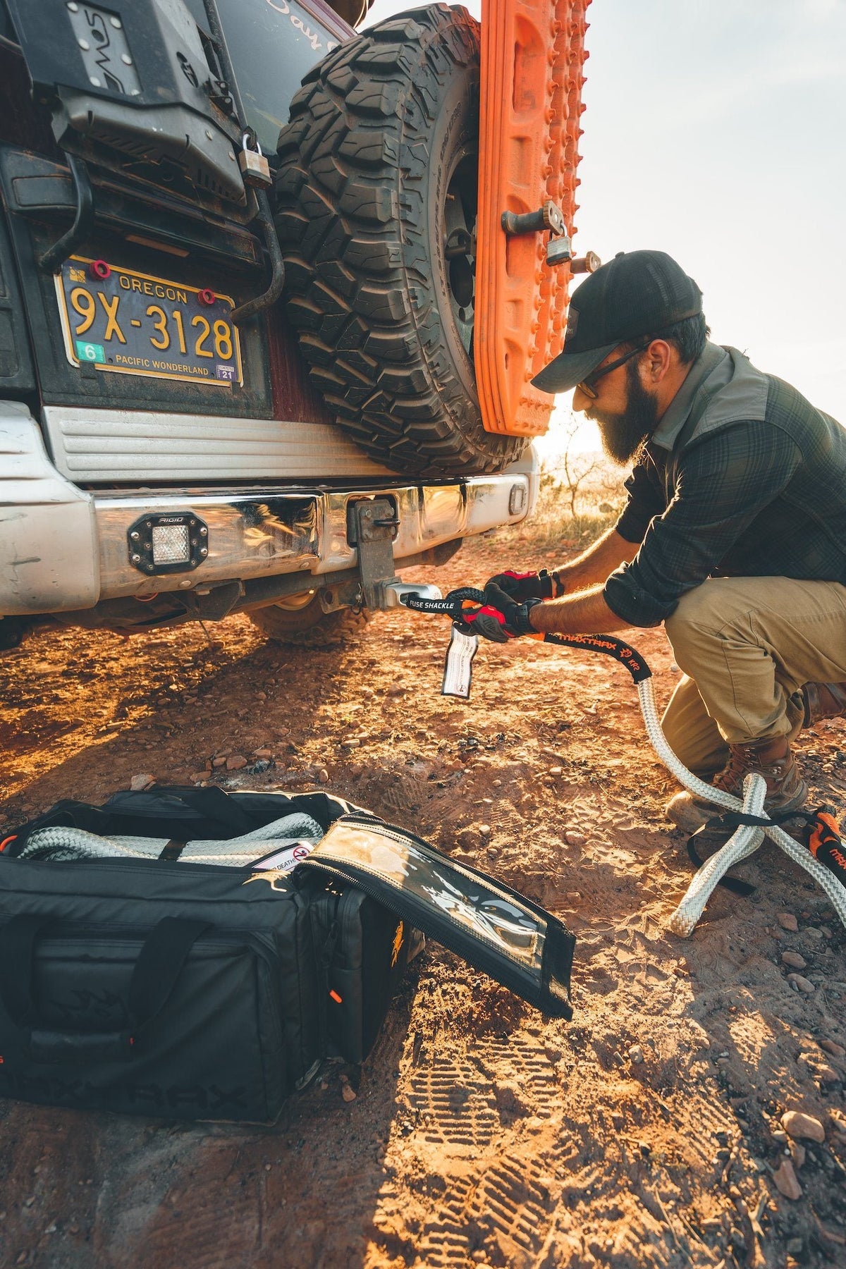 MAXTRAX Fuse Shackle Recovery Gear MAXTRAX- Overland Kitted