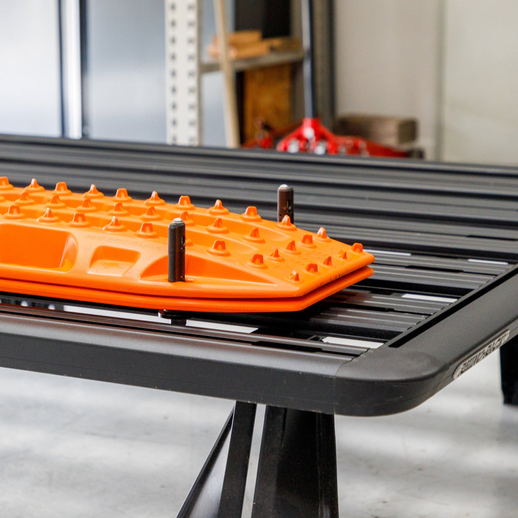 Overland Kitted Flat Rhino Rack Roof Rack Mount For MAXTRAX - Universal fitment with hardware for Rhino Rack Prinsu and Front Runner