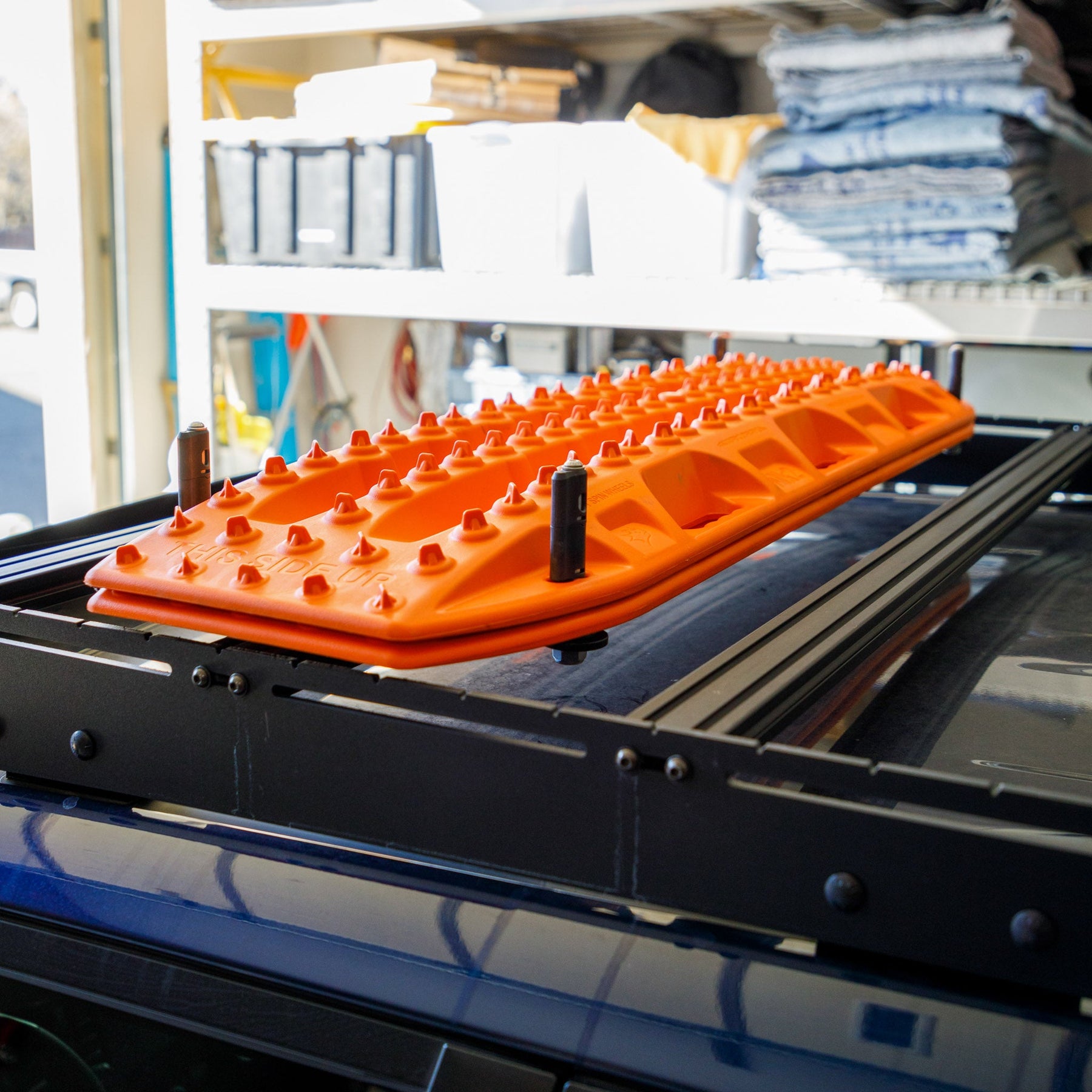 Overland Kitted Flat Roof Rack Mount For MAXTRAX - Universal fitment with hardware for Rhino Rack Prinsu and Front Runner