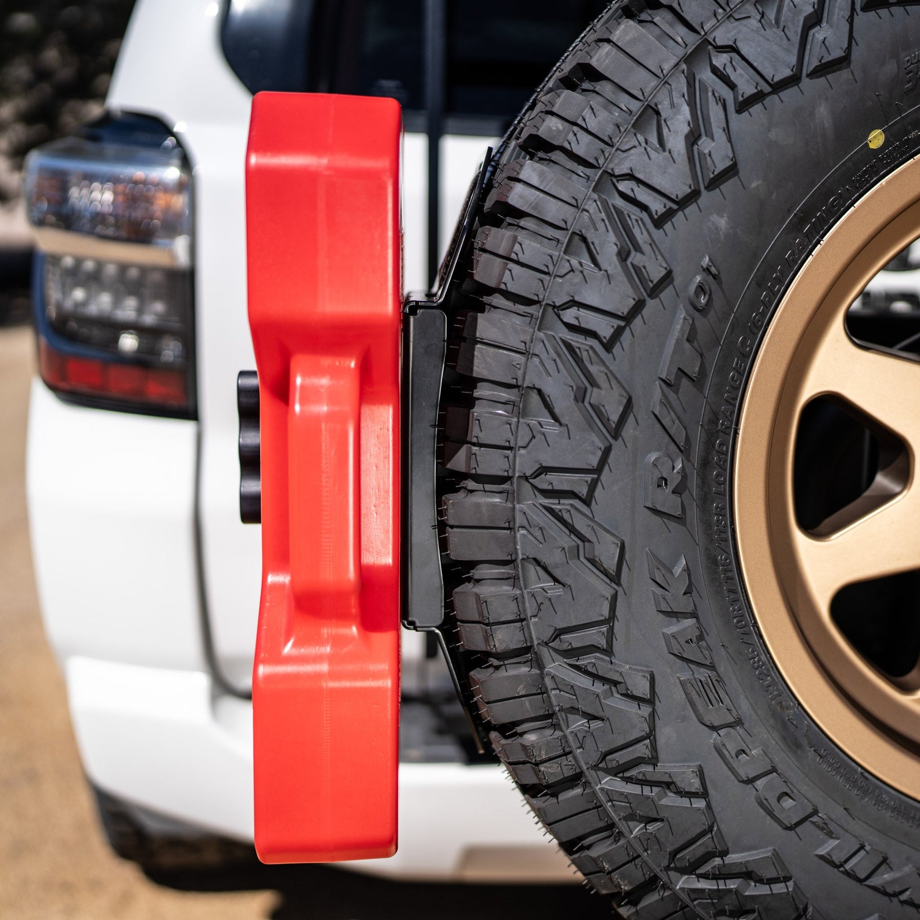 Heavy-Duty Rotopax® Spare Tire Mount